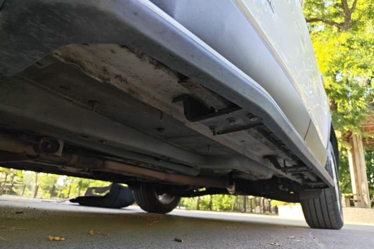 Used Jeep Cherokee 2017 2.4L Leading Edition Left Side Sill
