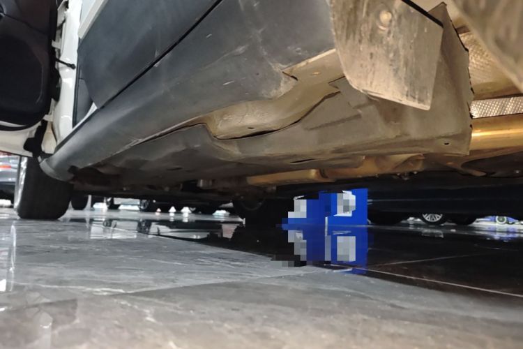 Used Jeep Cherokee 2017 2.0L Superior Edition Left Side Sill