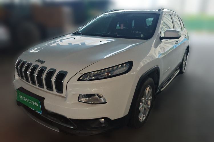 Used Jeep Cherokee 2017 2.4L Leading Smart Edition Guazi used car, China used car export, Used car for sale, Used  cars, Cheapest cars for sale
