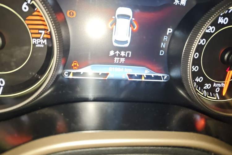 Used Jeep Cherokee 2017 2.4L Leading Smart Edition Odometer Close Up