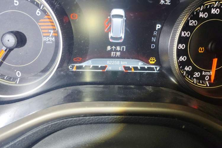 Used Jeep Cherokee 2017 2.4L Leading Smart Edition Odometer Close Up