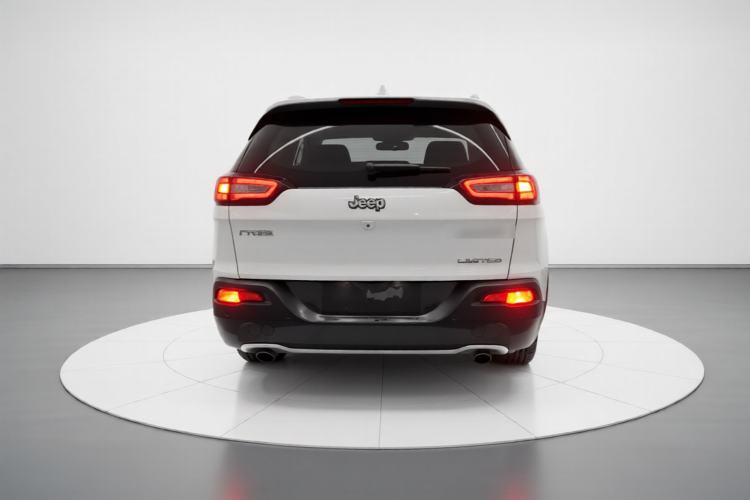 Used Jeep Cherokee 2017 2.0L Superior Edition Rear