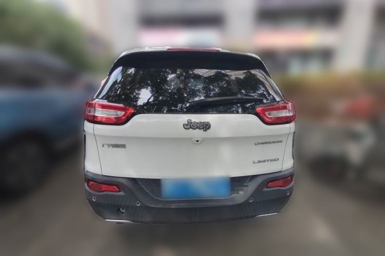 Used Jeep Cherokee 2017 2.0L Superior Edition Rear