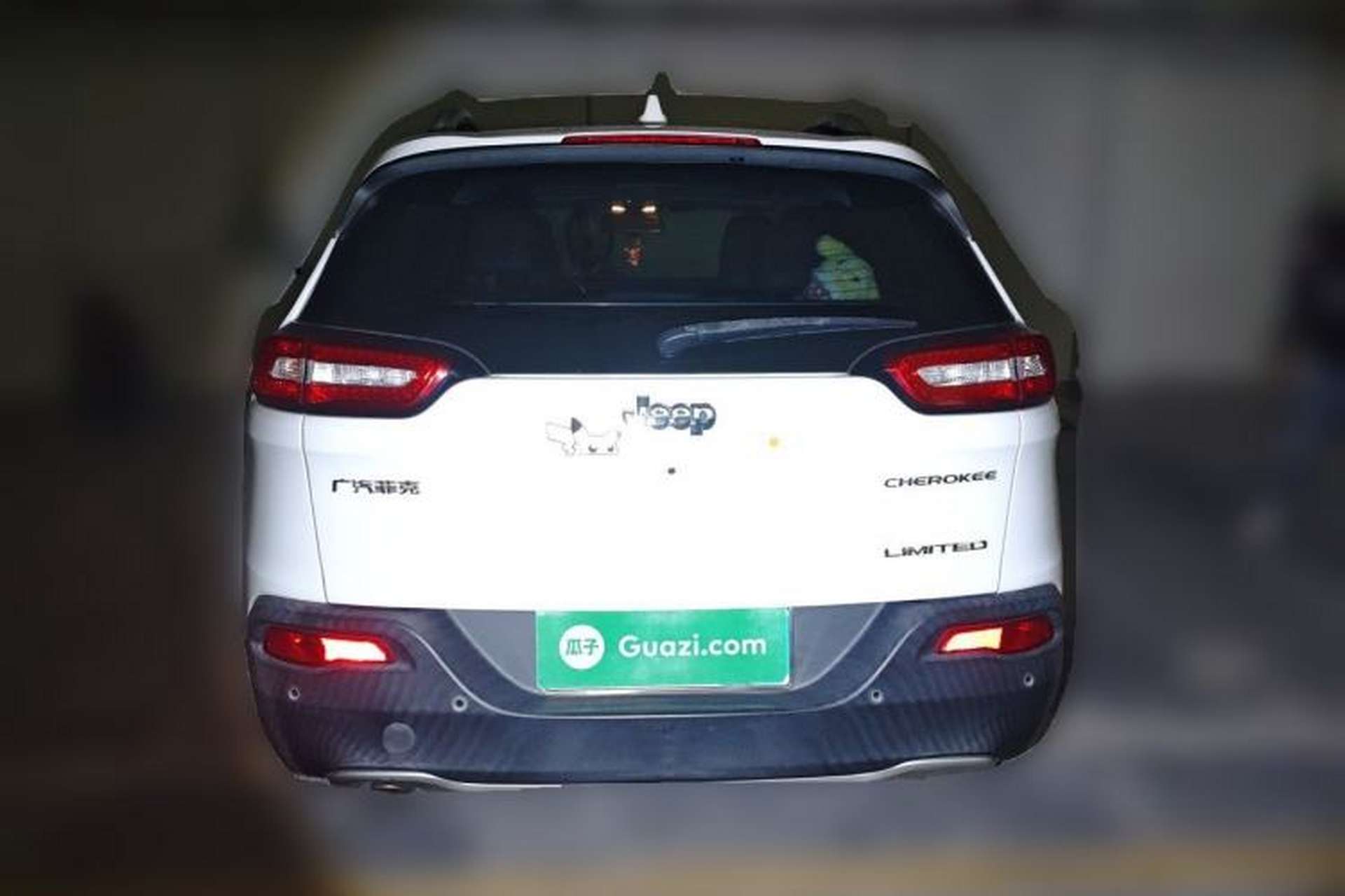 Used Jeep Cherokee 2017 2.0L Superior Edition Rear
