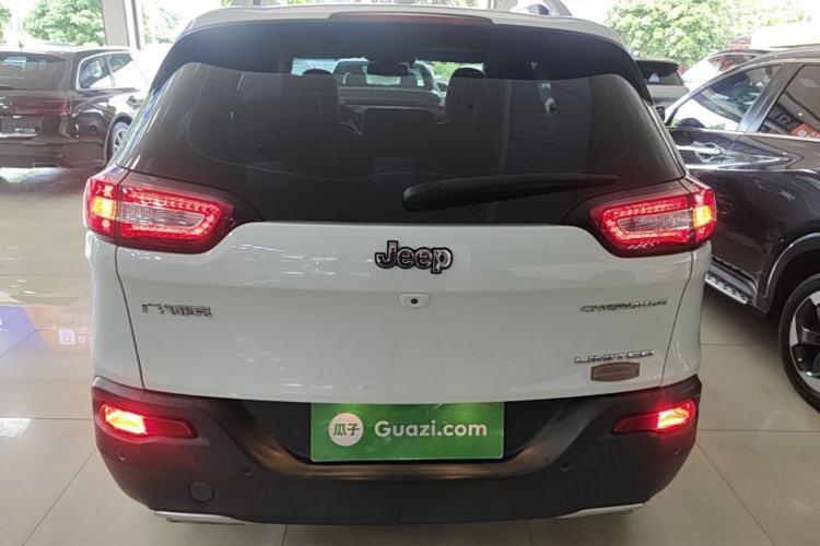 Used Jeep Cherokee 2017 2.4L Leading Smart Edition Rear