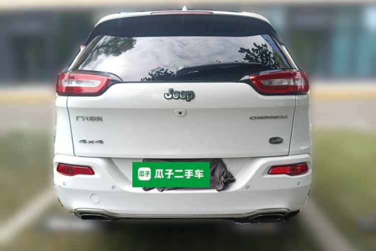 Used Jeep Cherokee 2017 2.4L Superior Edition Rear