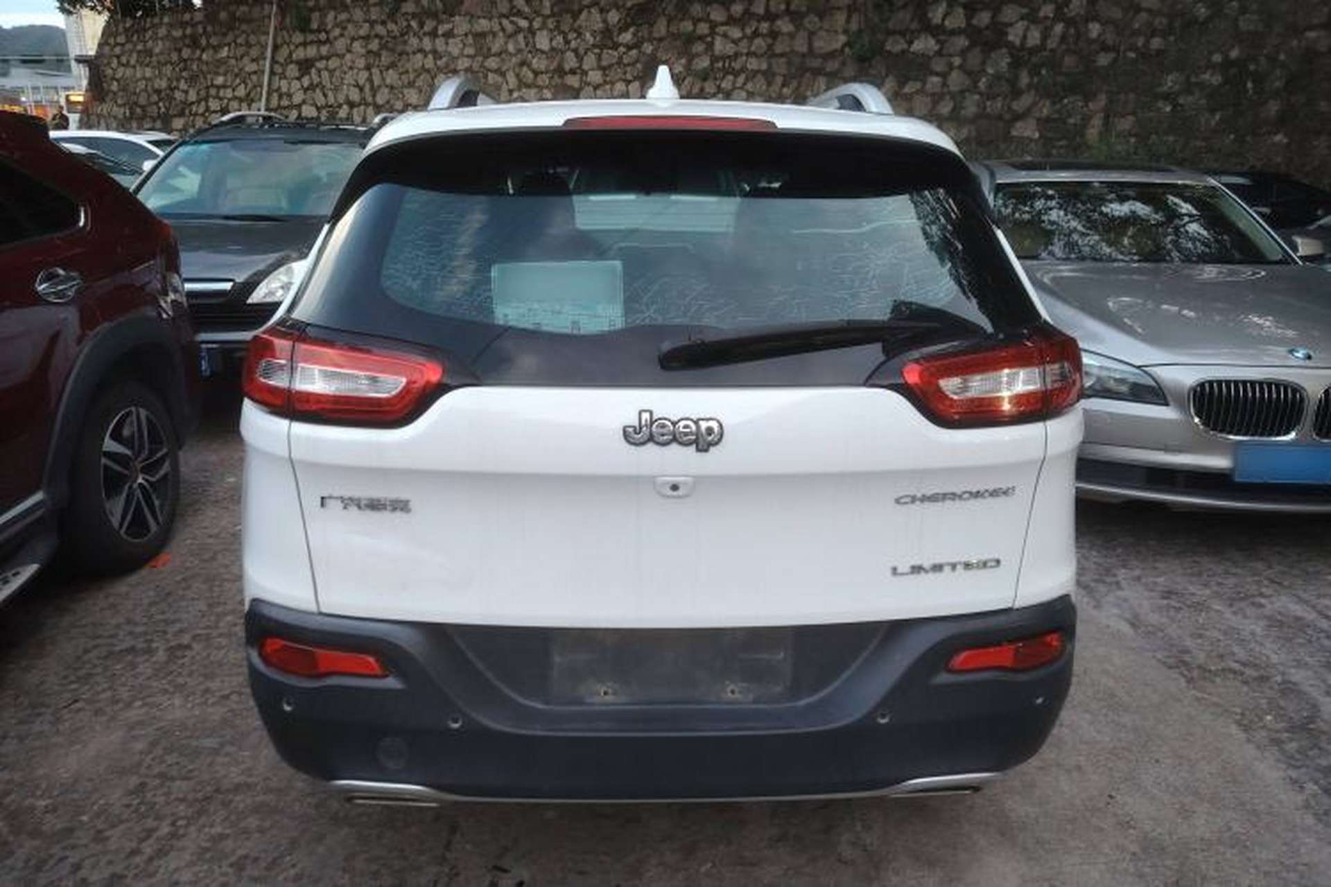 Used Jeep Cherokee 2017 2.4L Leading Edition Rear