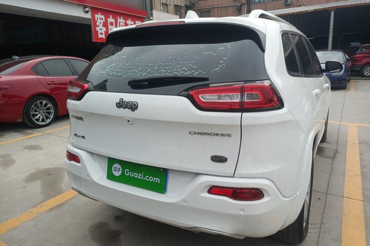 Used Jeep Cherokee 2017 2.4L Professional Smart Edition Rear