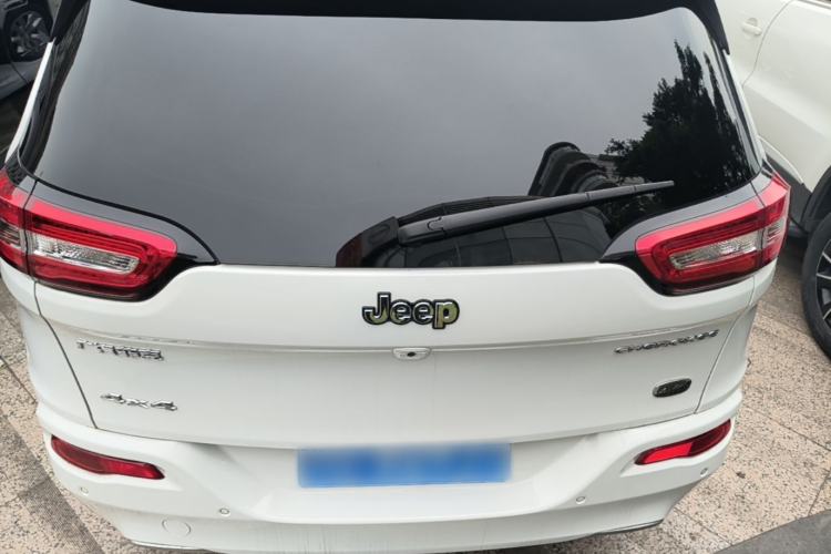 Used Jeep Cherokee 2017 2.4L Superior Edition Rear