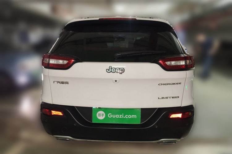 Used Jeep Cherokee 2017 2.4L Leading Edition Rear