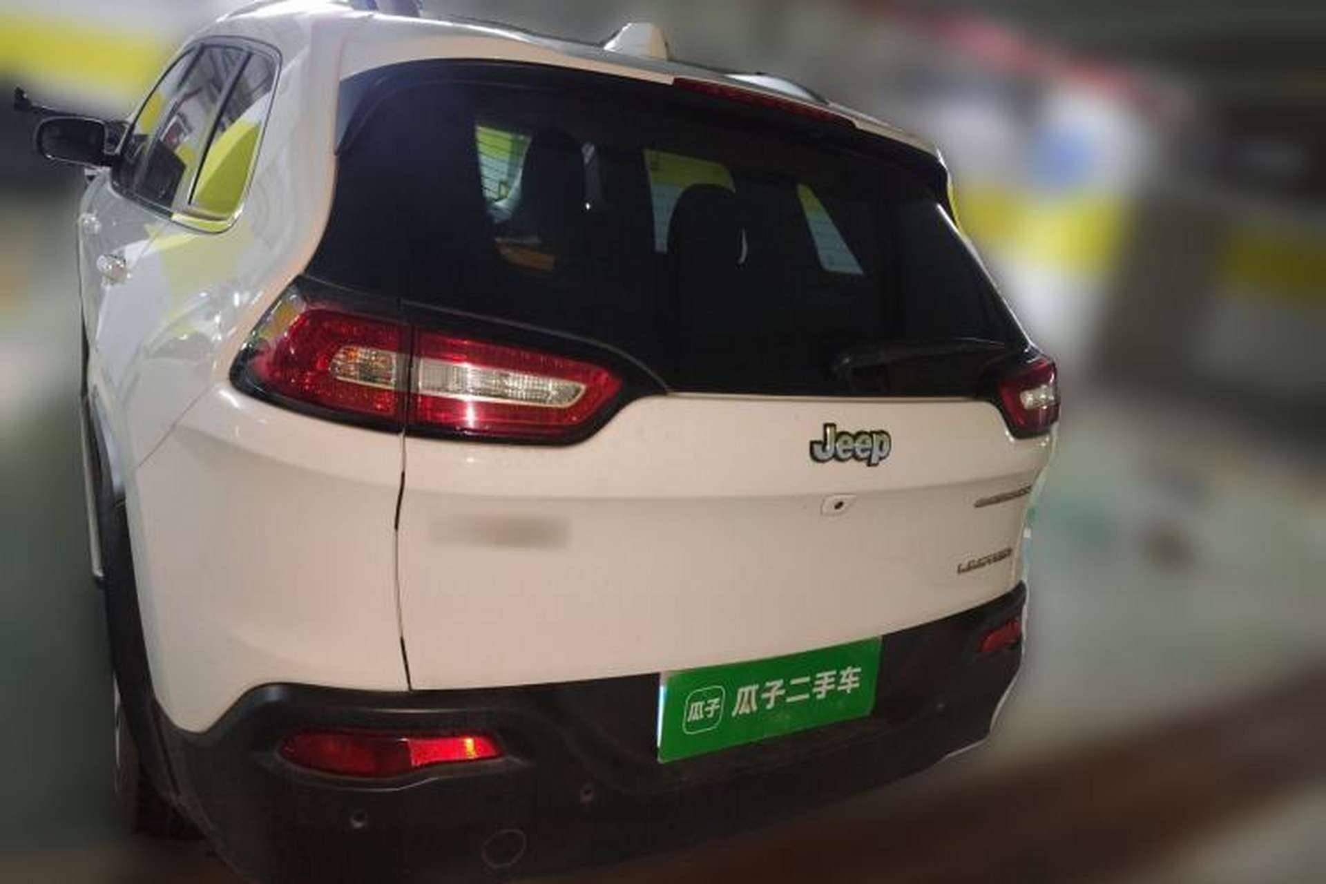 Used Jeep Cherokee 2017 2.0L Superior Edition Rear