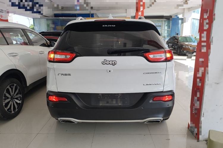 Used Jeep Cherokee 2017 2.4L Leading Edition Rear