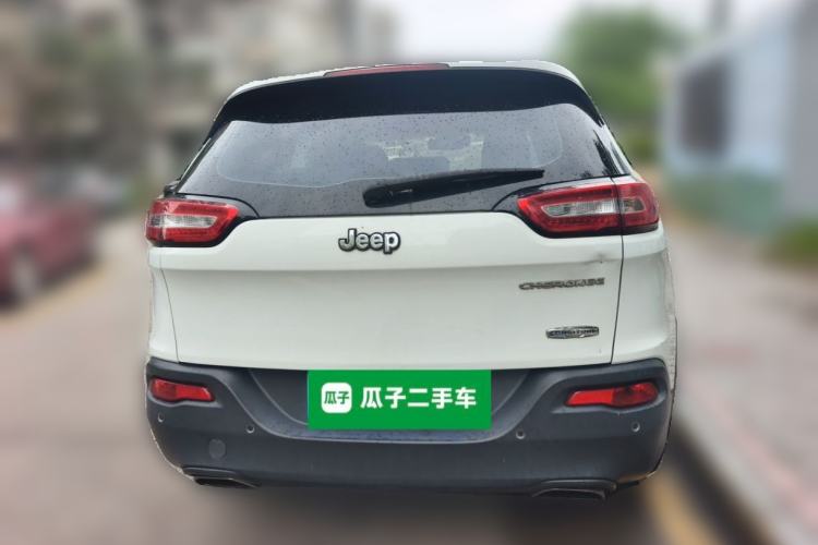 Used Jeep Cherokee 2017 2.4L Leading Edition Rear