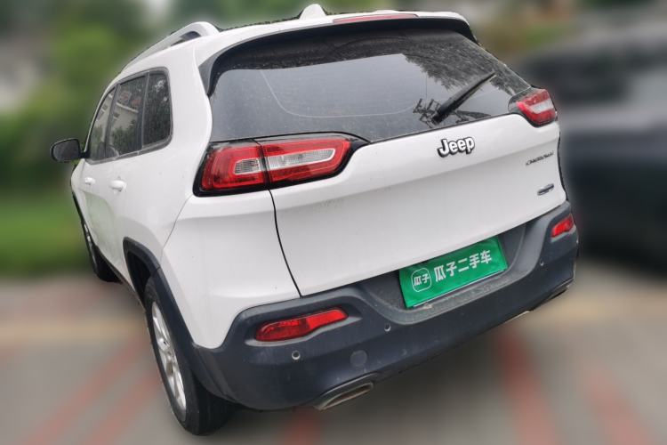 Used Jeep Cherokee 2017 2.4L Leading Edition Rear Left 45 Deg