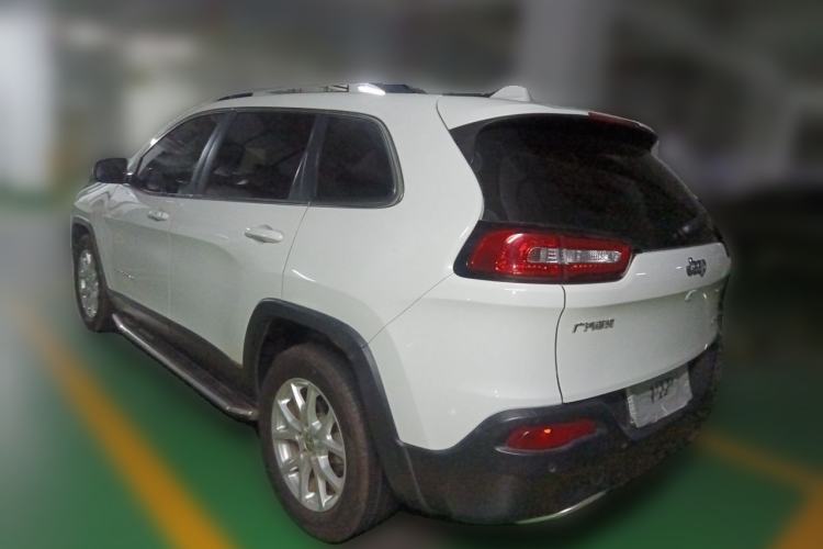 Used Jeep Cherokee 2017 2.0L Superior Edition Rear Left 45 Deg