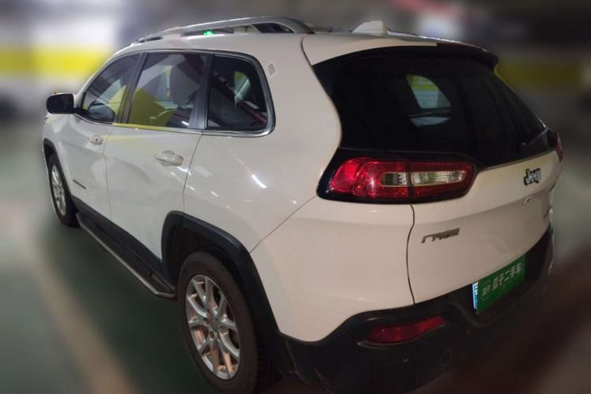 Used Jeep Cherokee 2017 2.0L Superior Edition Rear Left 45 Deg