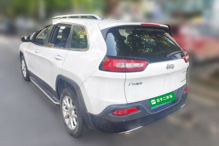 Used Jeep Cherokee 2017 2.0L Superior Edition Rear Left 45 Deg