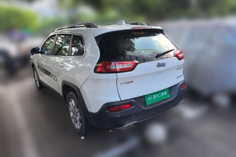 Used Jeep Cherokee 2017 2.4L Leading Edition Rear Left 45 Deg