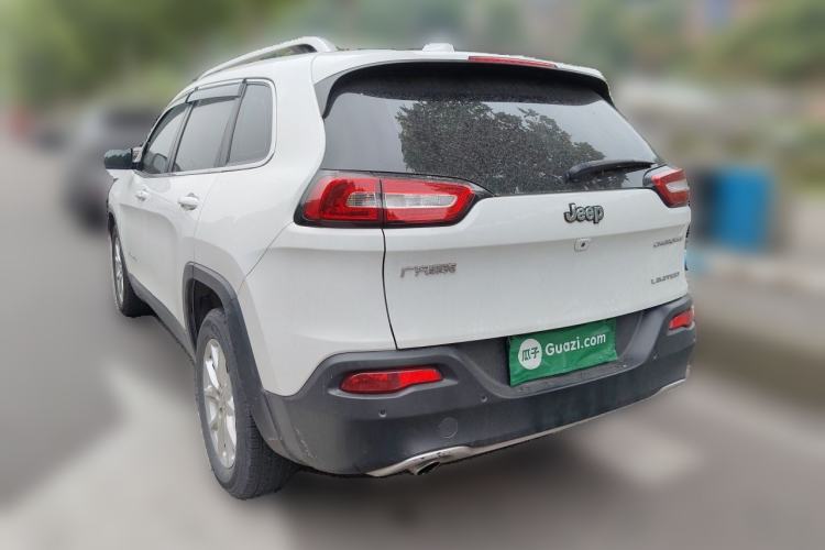 Used Jeep Cherokee 2017 2.0L Superior Edition Rear Left 45 Deg