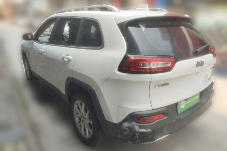 Used Jeep Cherokee 2017 2.4L Leading Edition Rear Left 45 Deg