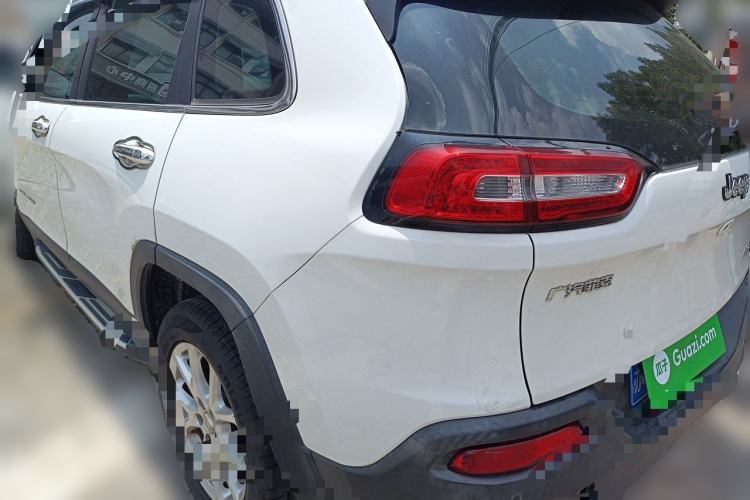 Used Jeep Cherokee 2017 2.4L Leading Edition Rear Left 45 Deg