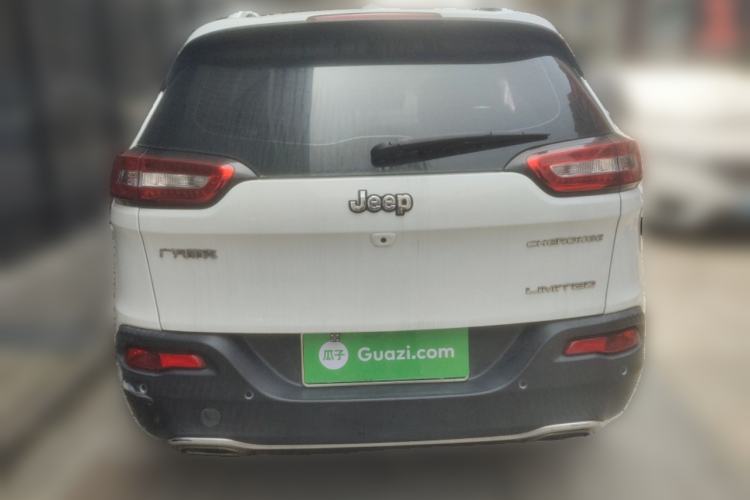 Used Jeep Cherokee 2017 2.4L Leading Edition Rear