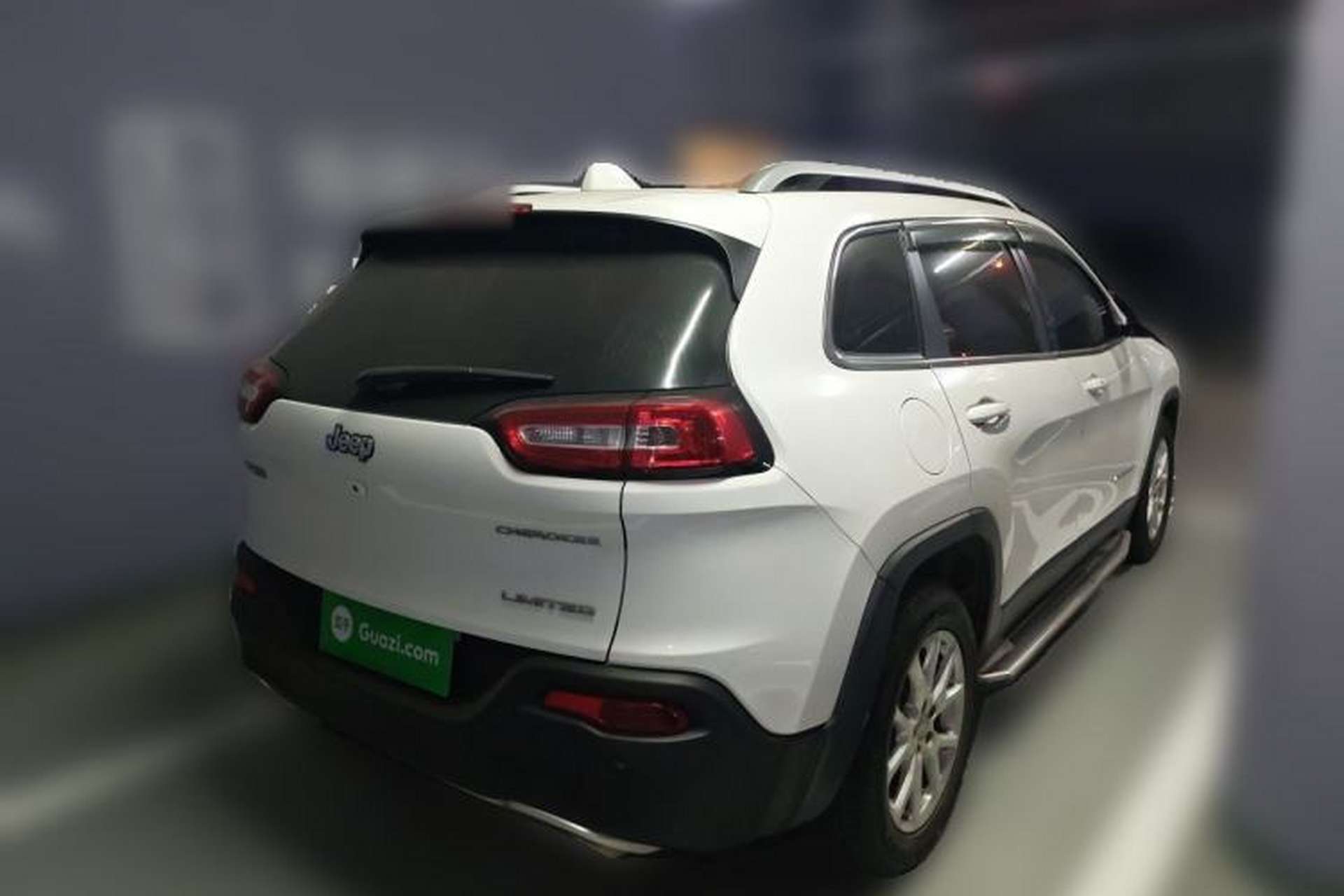Used Jeep Cherokee 2017 2.4L Leading Edition Rear Right 45 Deg