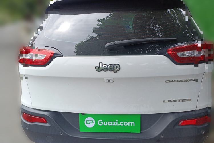 Used Jeep Cherokee 2017 2.4L Leading Edition Rear