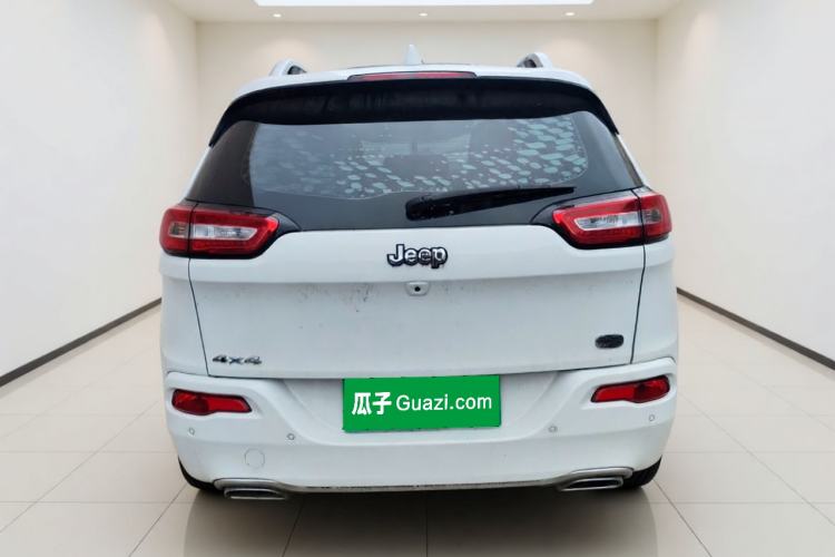 Used Jeep Cherokee 2017 2.4L Professional Smart Edition Rear