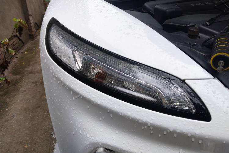 Used Jeep Cherokee 2017 2.4L Leading Edition Right Front Headlight