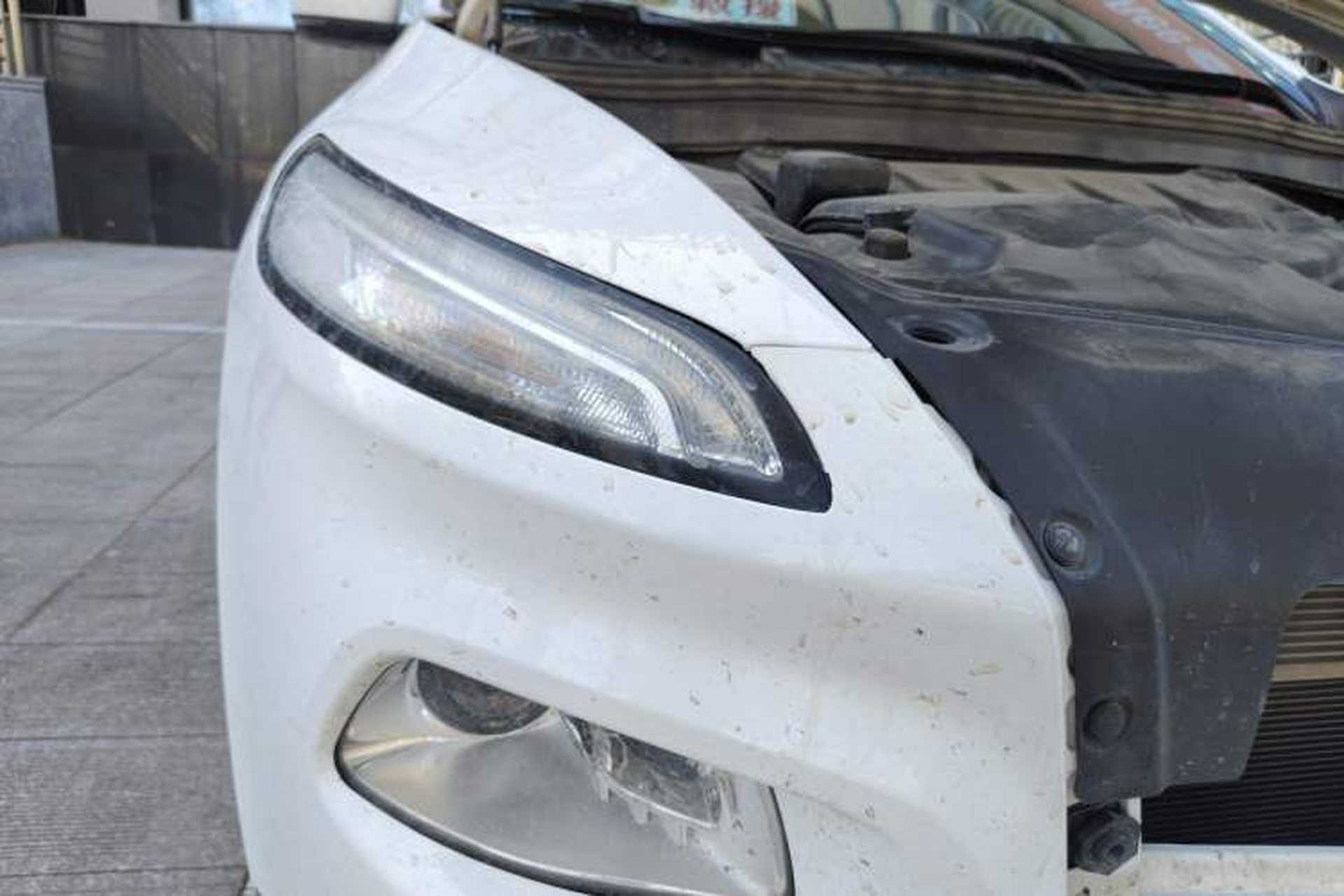 Used Jeep Cherokee 2017 2.0L Superior Edition Right Front Headlight