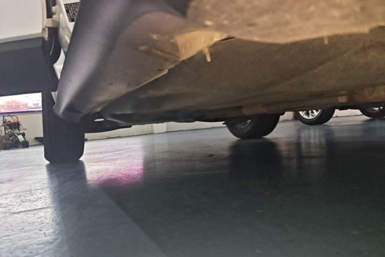 Used Jeep Cherokee 2017 2.4L Leading Smart Edition Right Side Sill