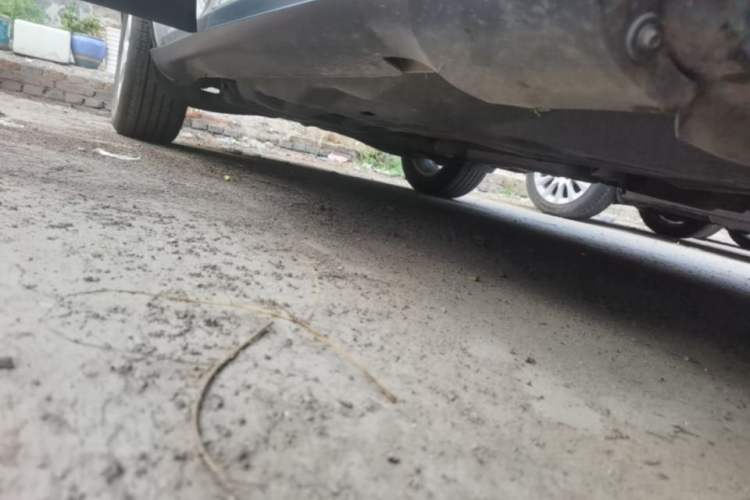 Used Jeep Cherokee 2017 2.0L Superior Edition Right Side Sill
