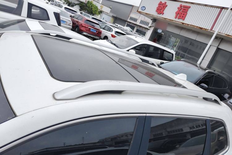 Used Jeep Cherokee 2017 2.0L Superior Edition Roof