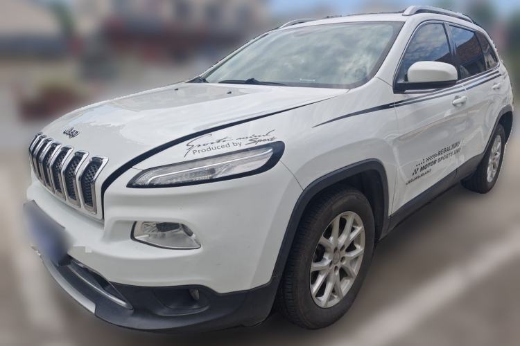 Used Jeep Cherokee 2017 2.0L Superior Edition Guazi used car, China used car export, Used car for sale, Used  cars, Cheapest cars for sale