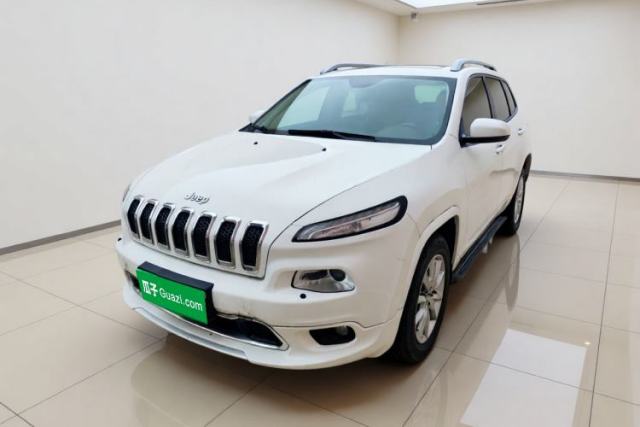 Jeep Cherokee 2017 2.4L Professional Smart Edition с пробегом