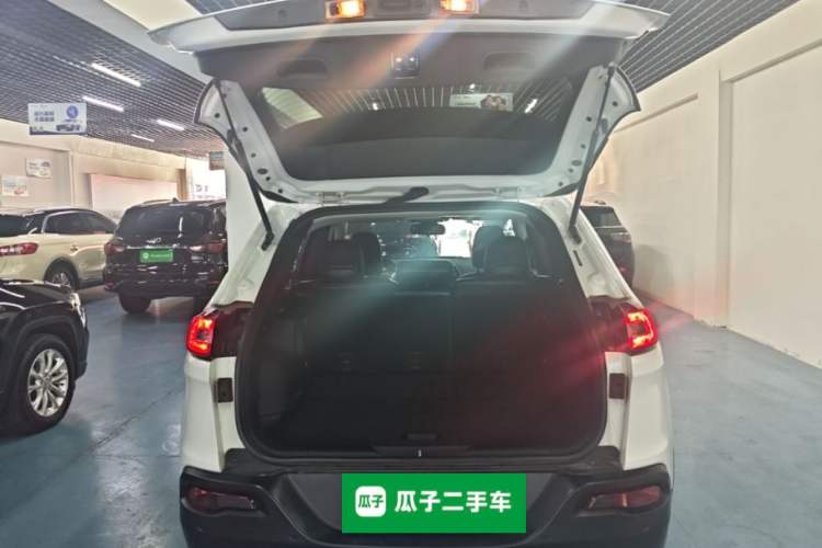 Used Jeep Cherokee 2017 2.4L Leading Smart Edition Trunk