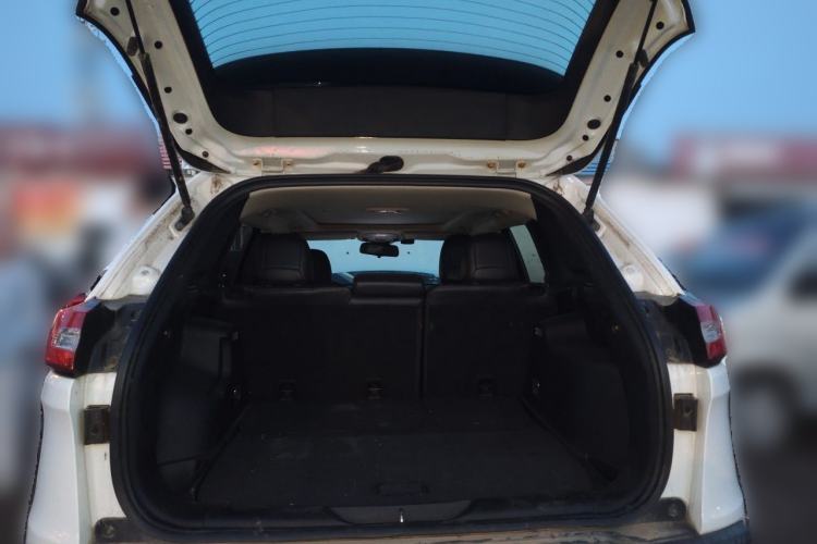 Used Jeep Cherokee 2017 2.4L Leading Smart Edition Trunk
