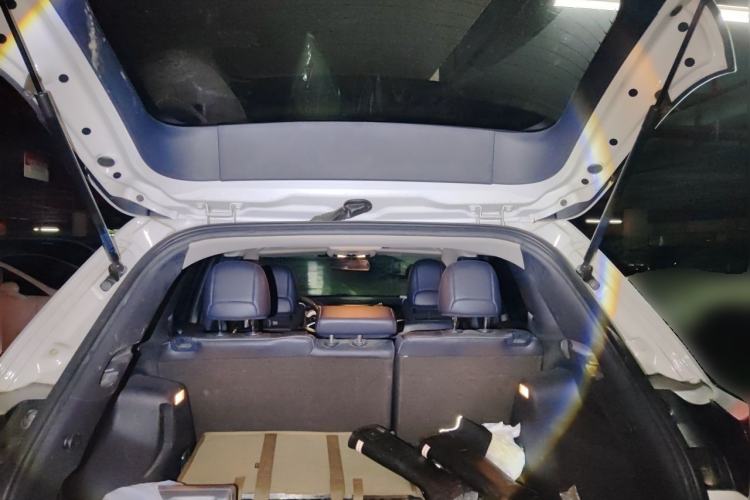 Used Jeep Cherokee 2017 2.4L Professional Smart Edition Trunk