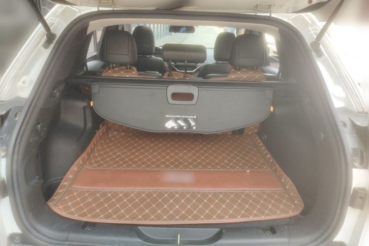 Used Jeep Cherokee 2017 2.4L Leading Edition Trunk
