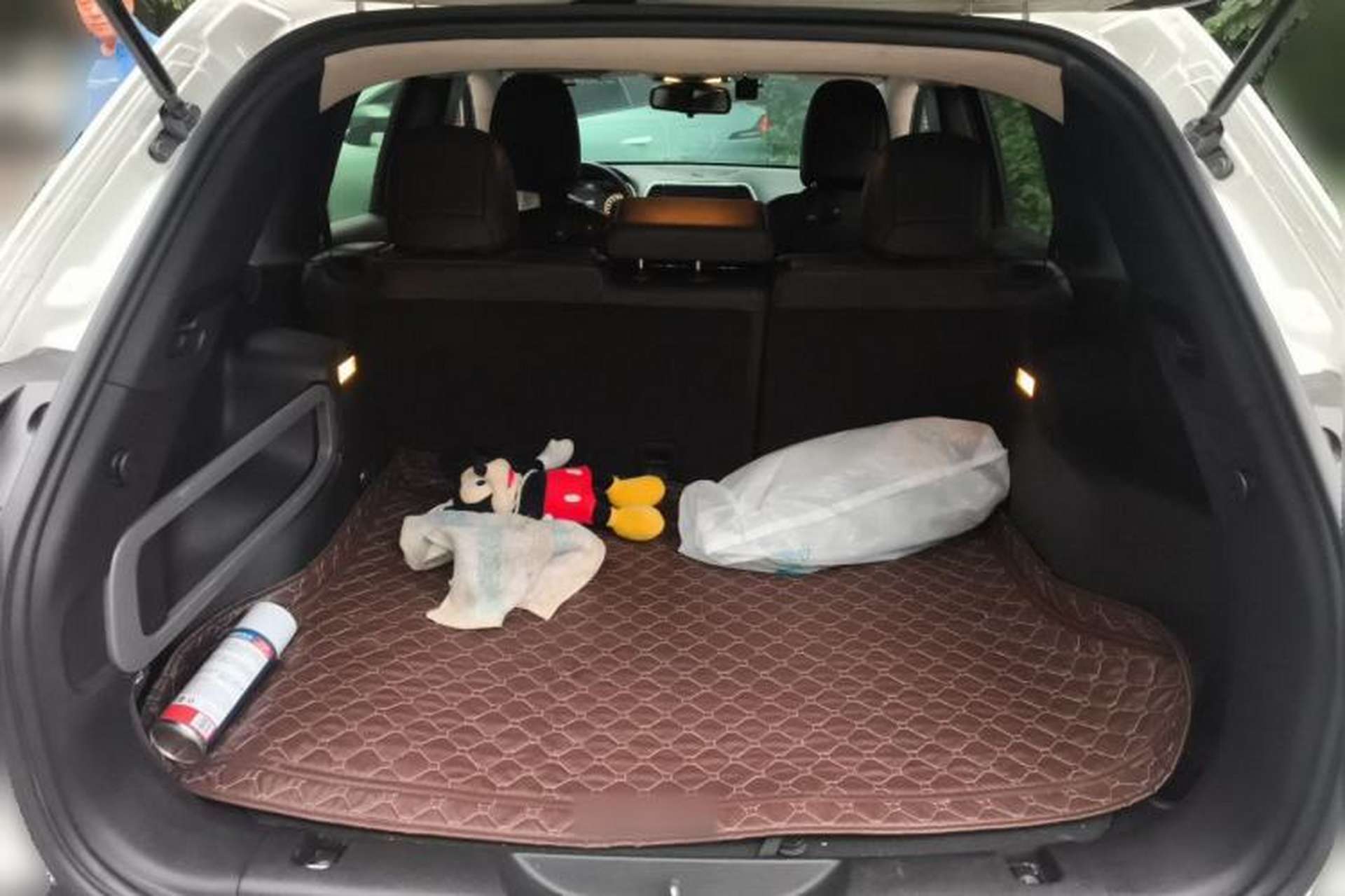 Used Jeep Cherokee 2017 2.0L Superior Edition Trunk
