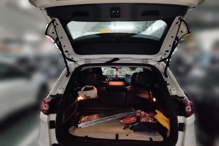Used Jeep Cherokee 2017 2.4L Leading Edition Trunk