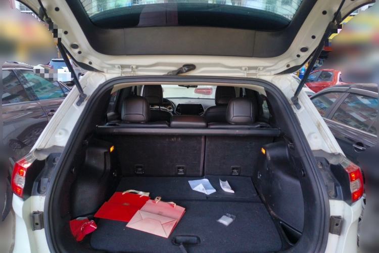 Used Jeep Cherokee 2017 2.4L Leading Edition Trunk
