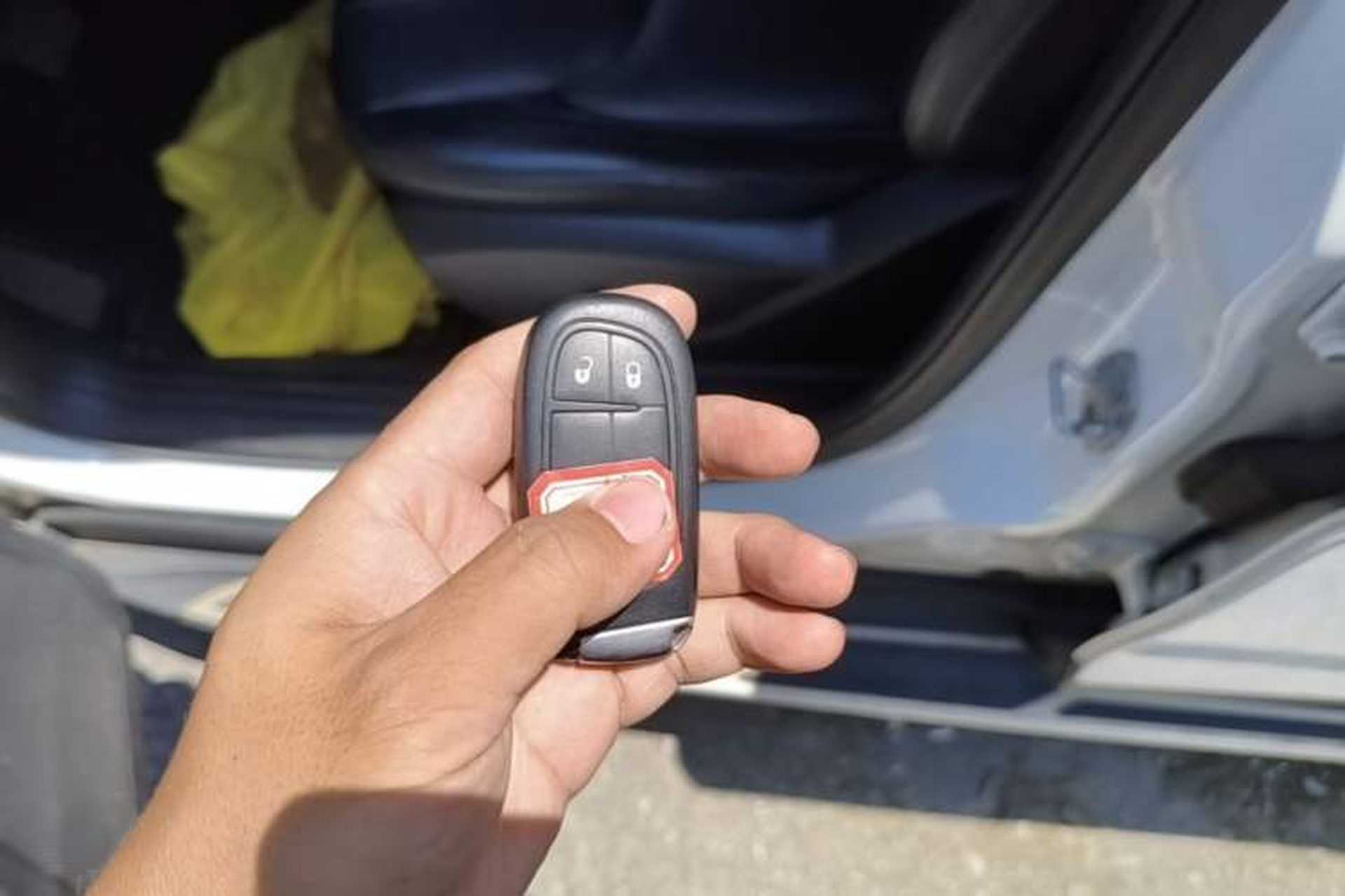 Used Jeep Cherokee 2017 2.4L Leading Edition Vehicle Key