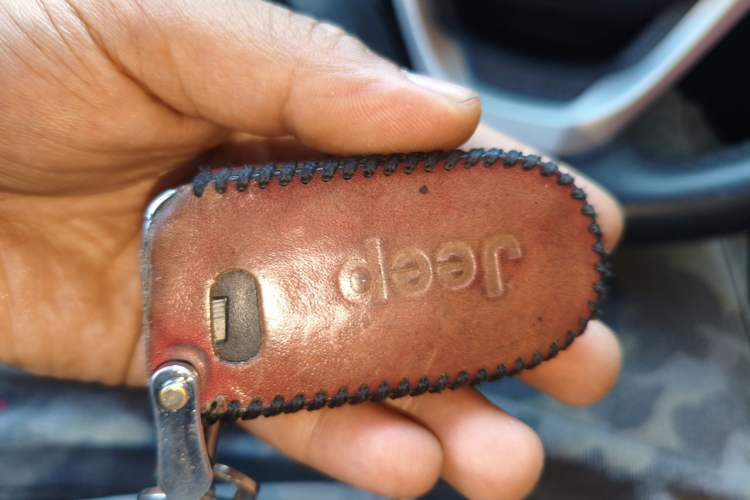 Used Jeep Cherokee 2017 2.4L Leading Edition Vehicle Key