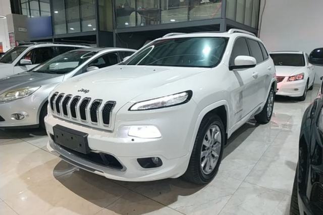 Used Jeep Cherokee 2017 2.4L Professional Smart Edition