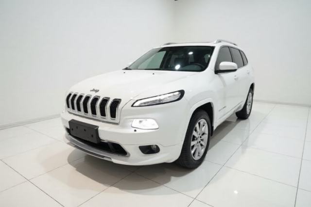 Used Jeep Cherokee 2017 2.4L Professional Smart Edition