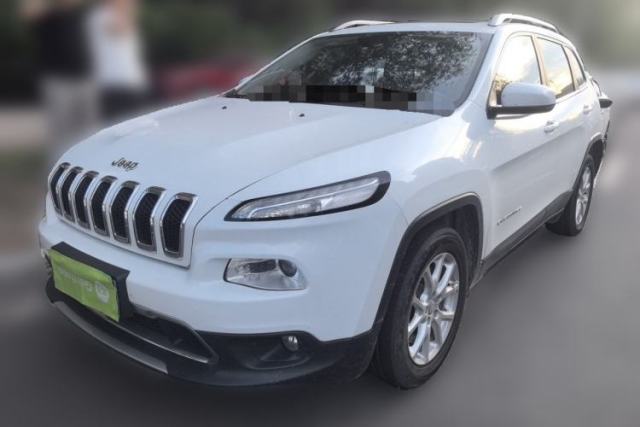 Used Jeep Cherokee 2017 2.0L Superior Edition