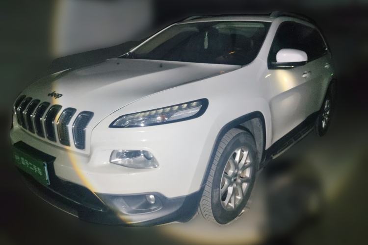 Used Jeep Cherokee 2017 2.4L Leading Smart Edition Guazi used car, China used car export, Used car for sale, Used  cars, Cheapest cars for sale
