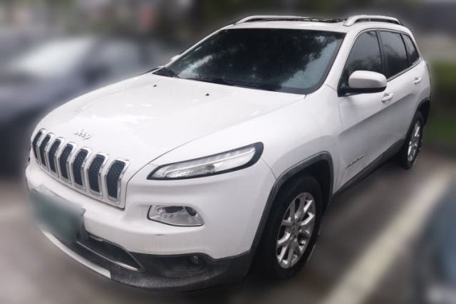 Used Jeep Cherokee 2017 2.0L Superior Edition